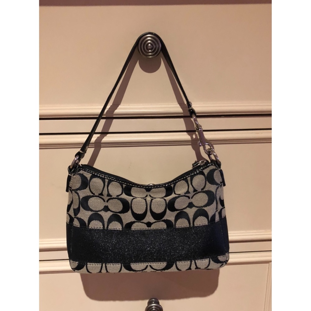 ✨Coach Signature Striped Top Handle Bag✨